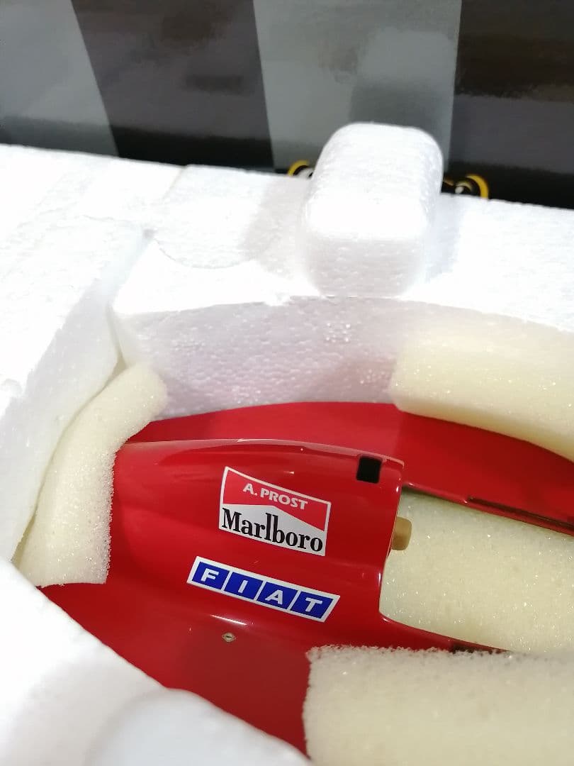 EXOTO　1/18　フェラーリ　641/2