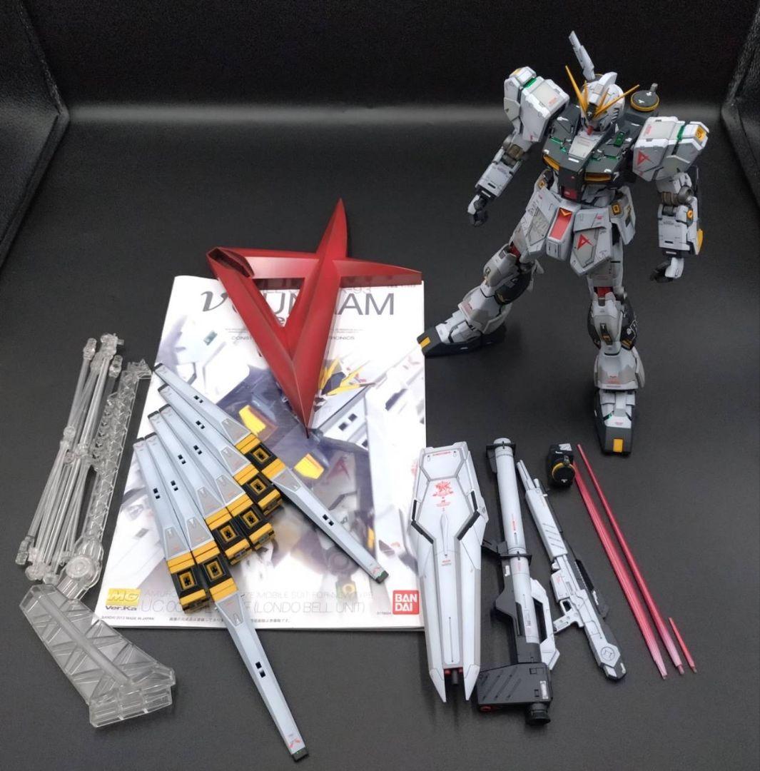 ガンプラ　完成品　MG1/100 νガンダムver.ka