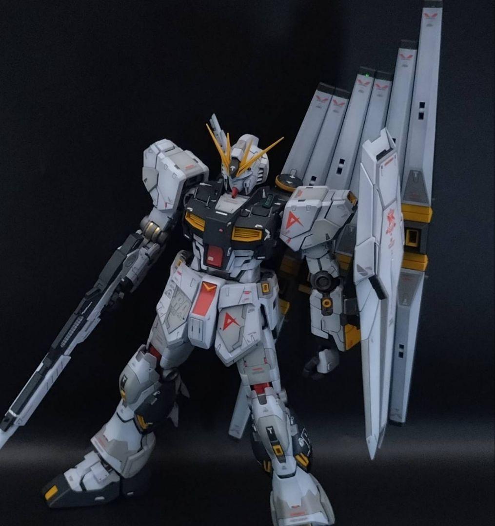ガンプラ　完成品　MG1/100 νガンダムver.ka