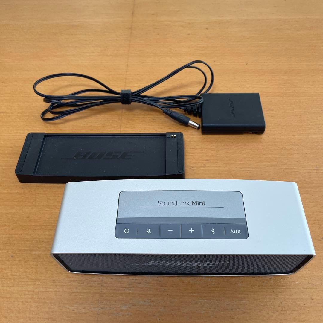 美品！BOSE SoundLink Mini 有線にて使用可能 充電時赤点灯無し
