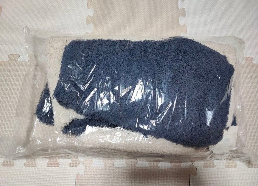 【新品】カビゴンパーカー&ハーフパンツ セット【レディース】 タグ付き