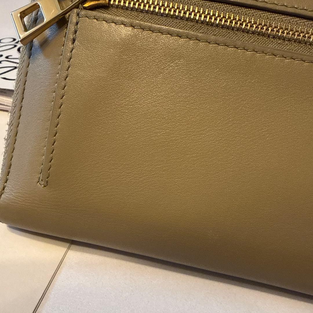 LOEWE ロエベ　ノットコンパクトジップウォレット