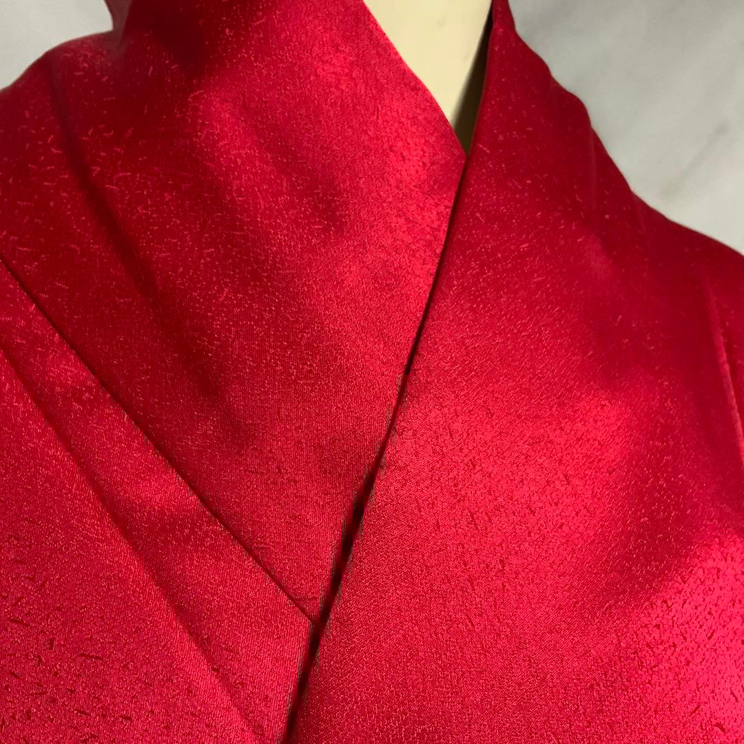 【振袖】鈴屋スーパー鈴ガード加工　赤黒染め分け　蝶と花紋様　正絹　成人式　結婚式