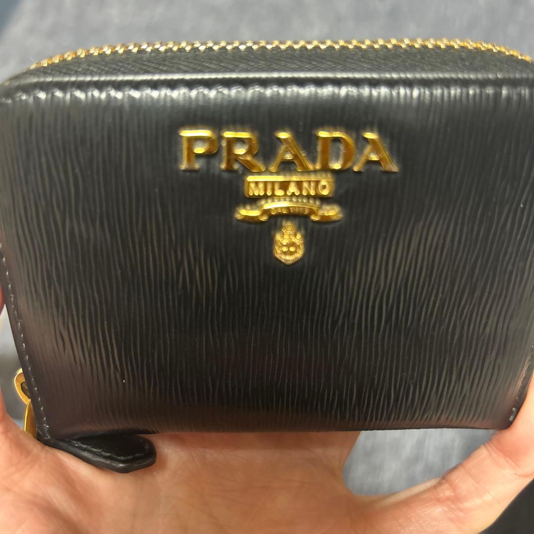 鑑定済‼︎期間限定出品‼︎PRADAケースNERO