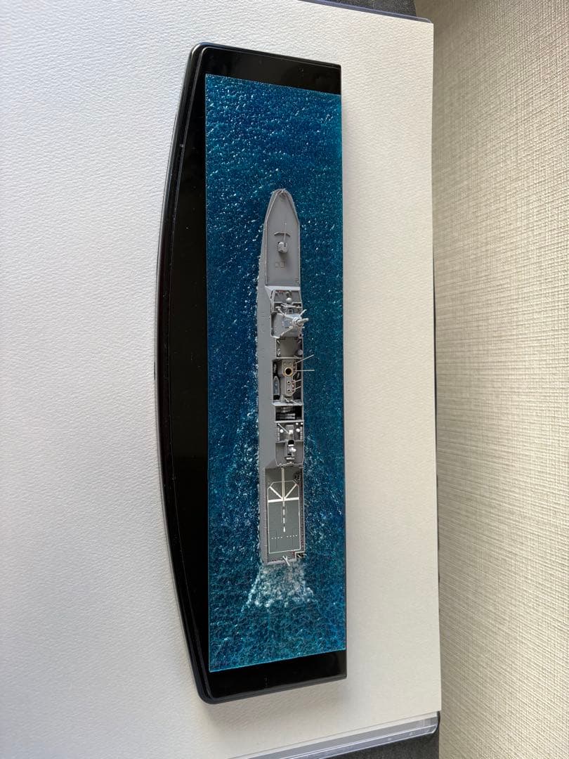 1/700 もがみ型護衛艦一番艦もがみ　全塗装　洋上ジオラマ