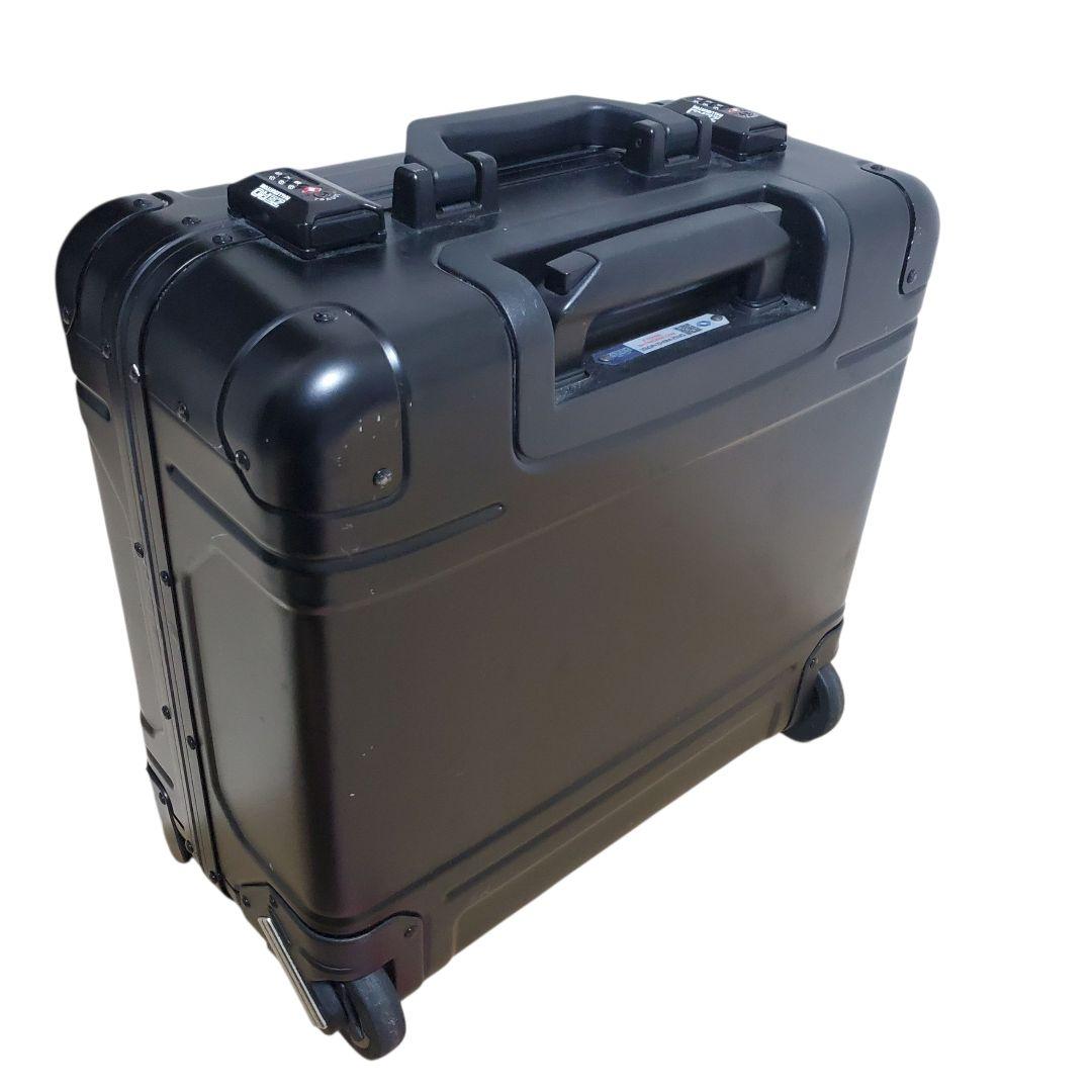 【状態良好】ZERO HALLIBURTON GEO Aluminum 29L