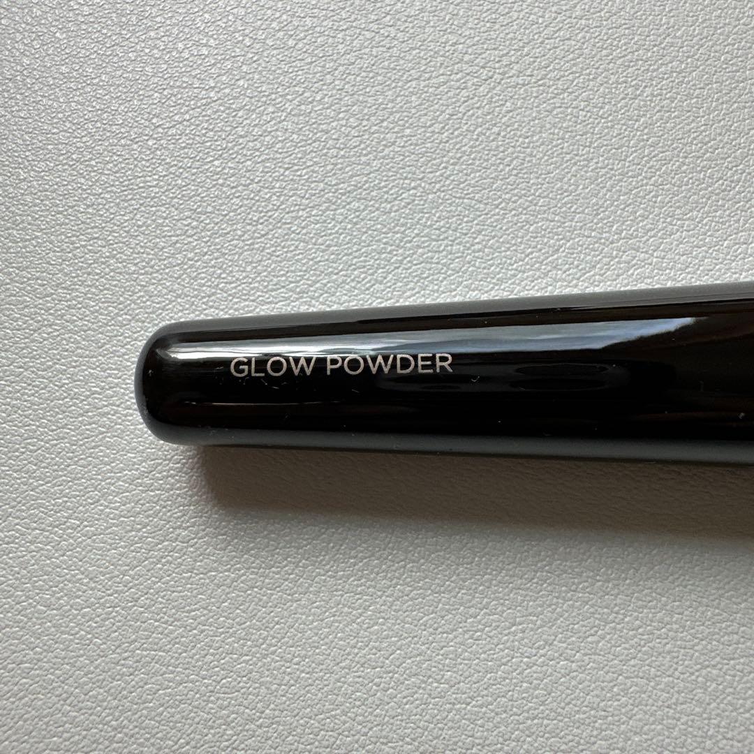 【新品未使用】ローラメルシエ グロウパウダーブラッシュ　メイクブラシ