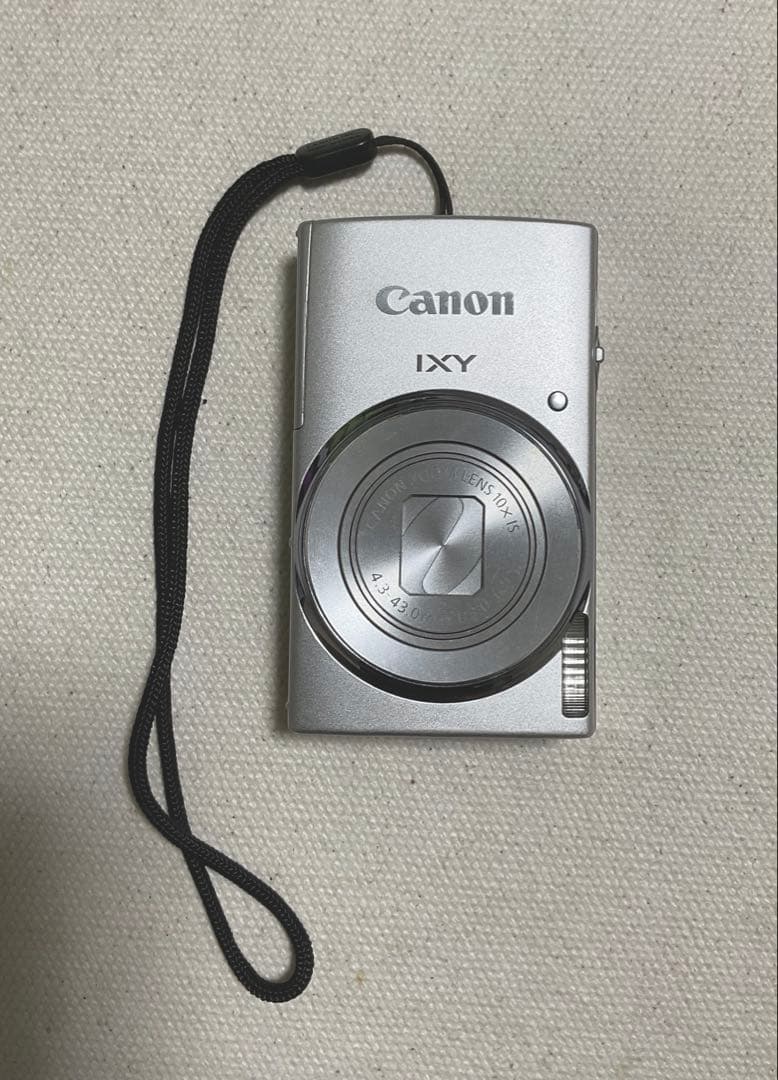 デジカメ　Canon IXY140