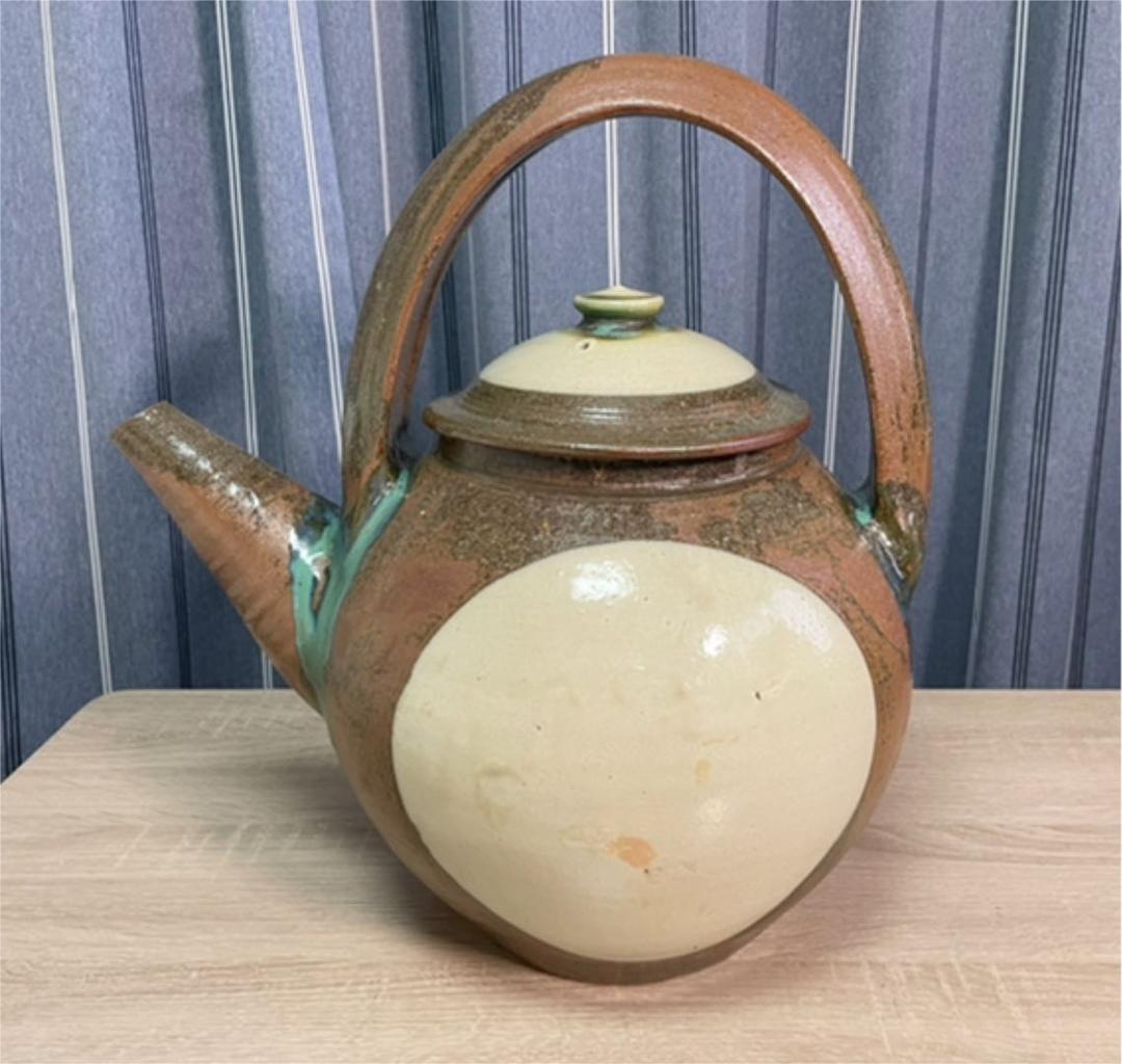 大嶺實清氏 按瓶（アンビン）