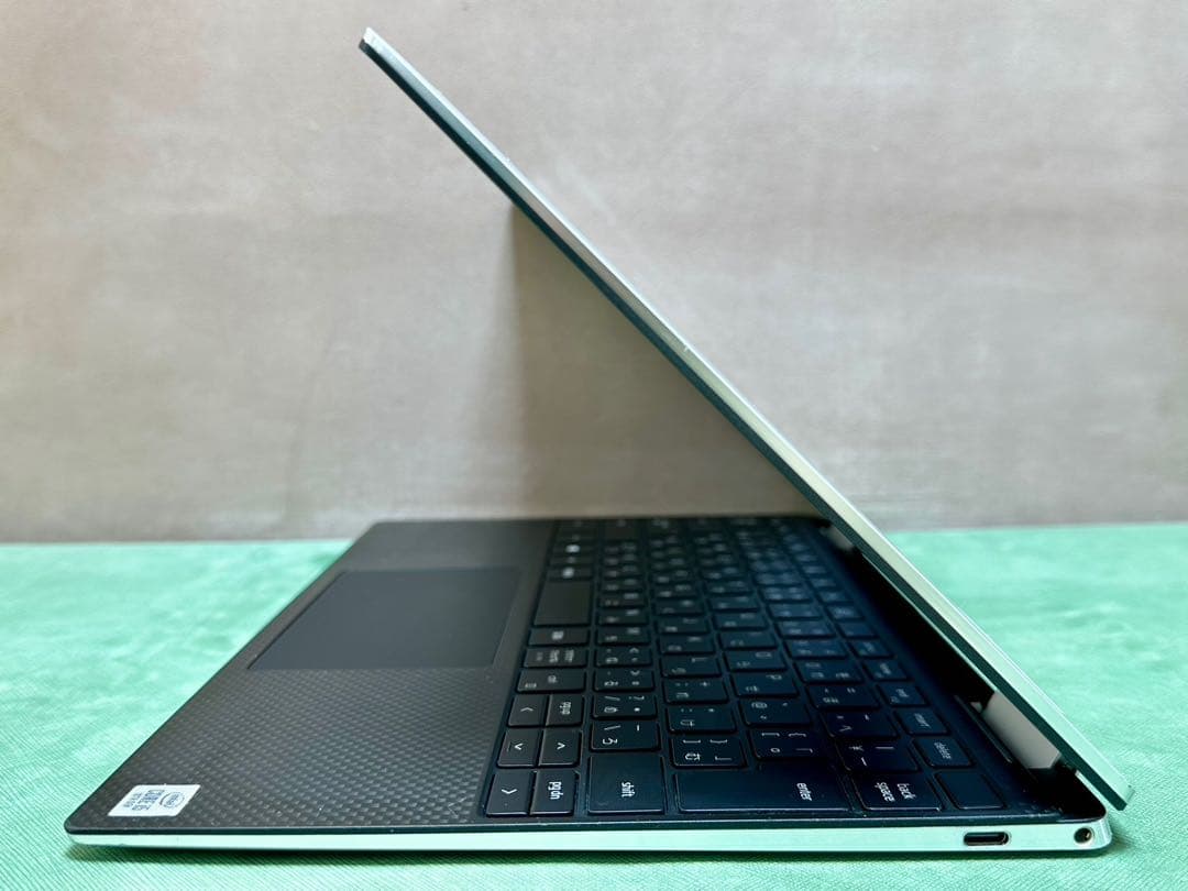 Windowsノート本体 DELL XPS 7390 2-in-1 Core i5 8GB 256GB