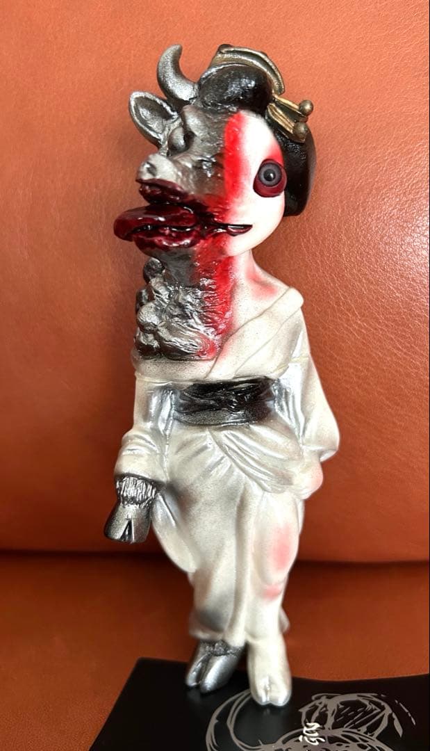 ヒカリトイズ　フィギュア　怪物少女　インディーズソフビ　妖怪好きに