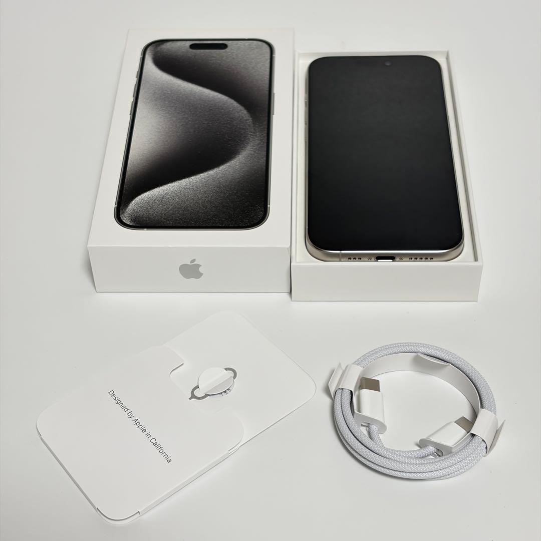 iPhone 15 Pro 256GB ホワイト