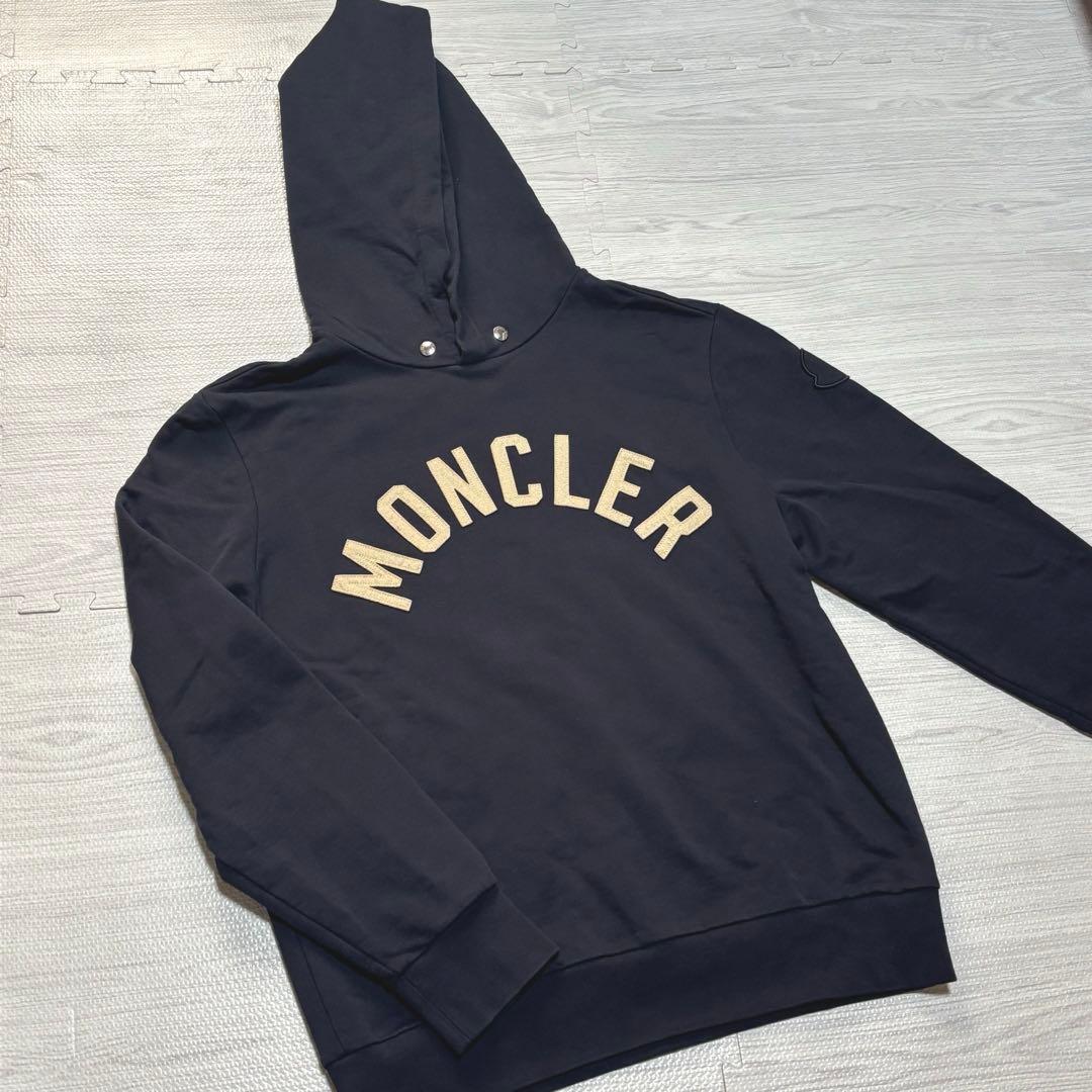 【極美品】モンクレール　フーディ　パーカー　XLサイズ