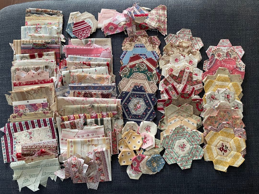 （478）ヘキサゴン 正六角形 パッチワーク 製作途中 カット布