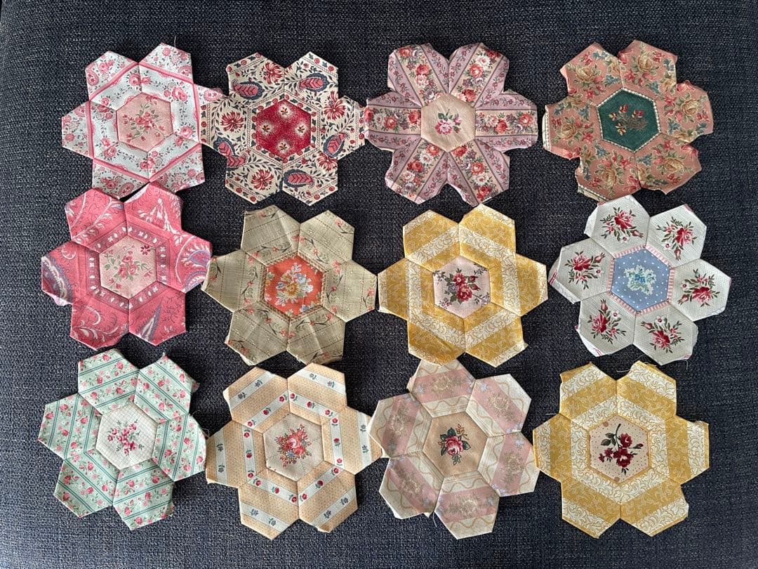 （478）ヘキサゴン 正六角形 パッチワーク 製作途中 カット布