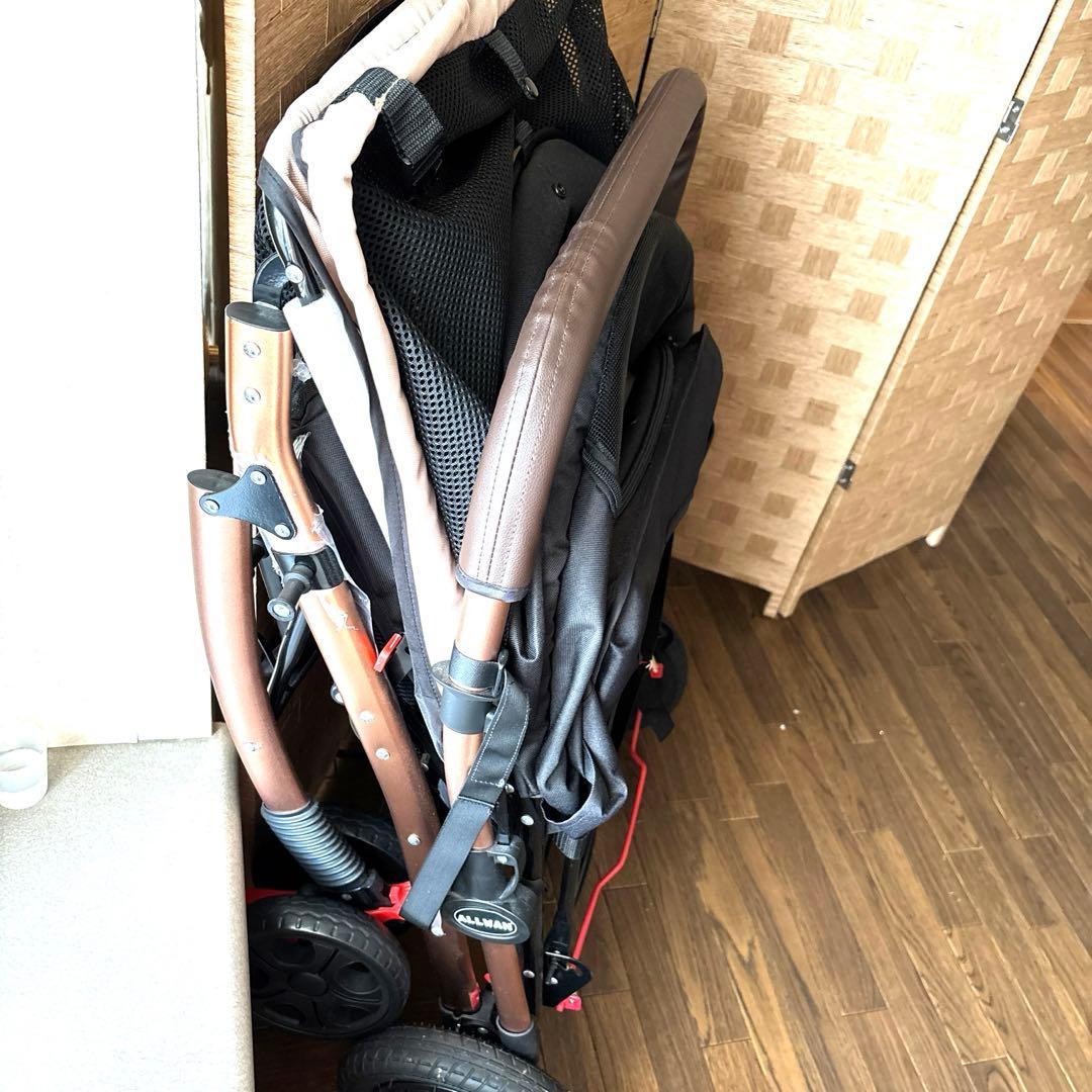 美品　中型、大型犬ペットカート、オールフォーワン耐荷重34kg畳むの簡単❣️