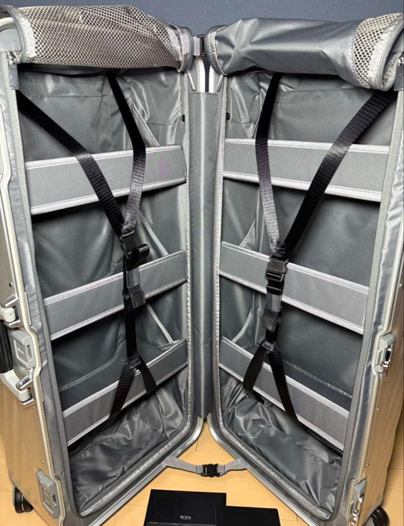 TUMI ローリング・トランク 19 DEGREE ALUMINUM 86L