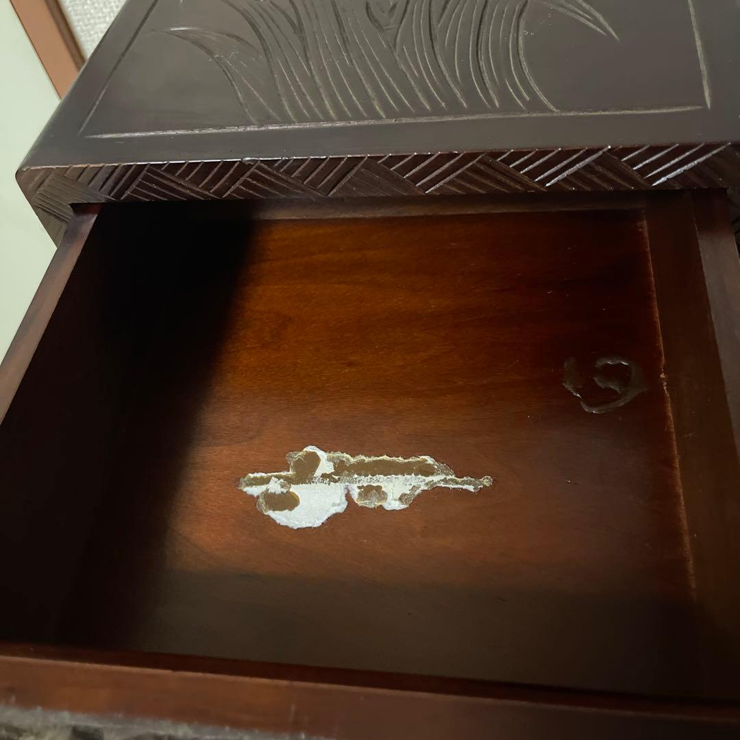 日光彫？軽井沢彫？　木製花柄彫刻箪笥　3段引き出し　家具　アンテーク