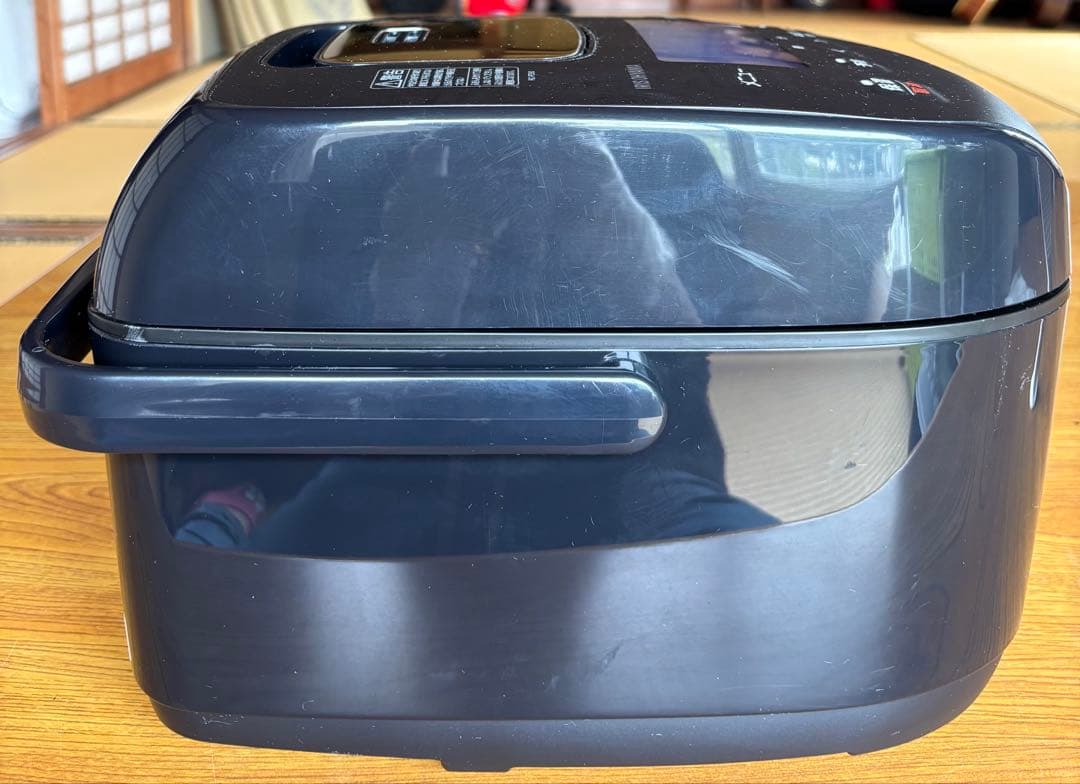 美品⟡.*アイリスオーヤマ 圧力IHジャー炊飯器 5.5合炊き22年製【中古品】