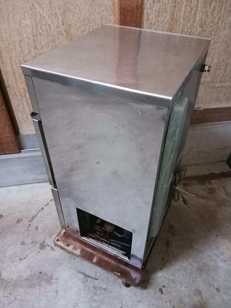 ホシザキ　業務用製氷機　IM-35L