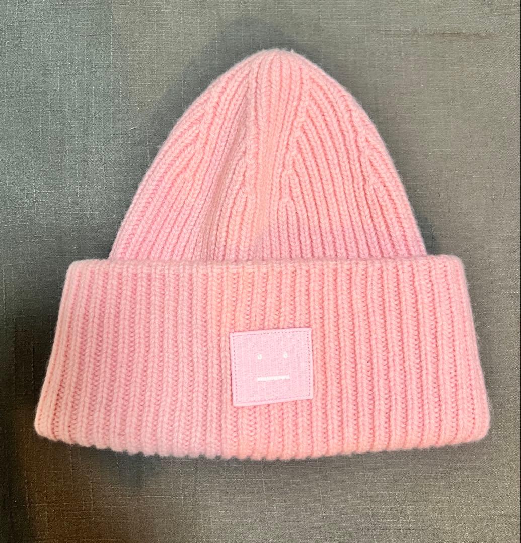 ACNE STUDIOS ラージFACEロゴビーニー