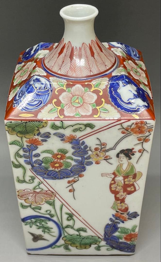 幸せウサギ　古伊万里　錦手　色絵美人角徳利　金彩　色絵　一輪挿し　v613