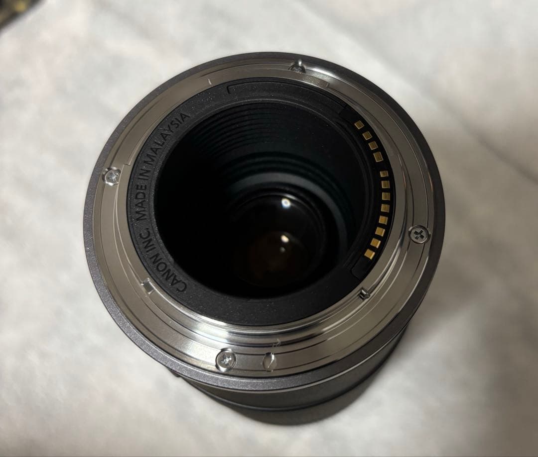 キャノン RF75-300mm F4-5.6