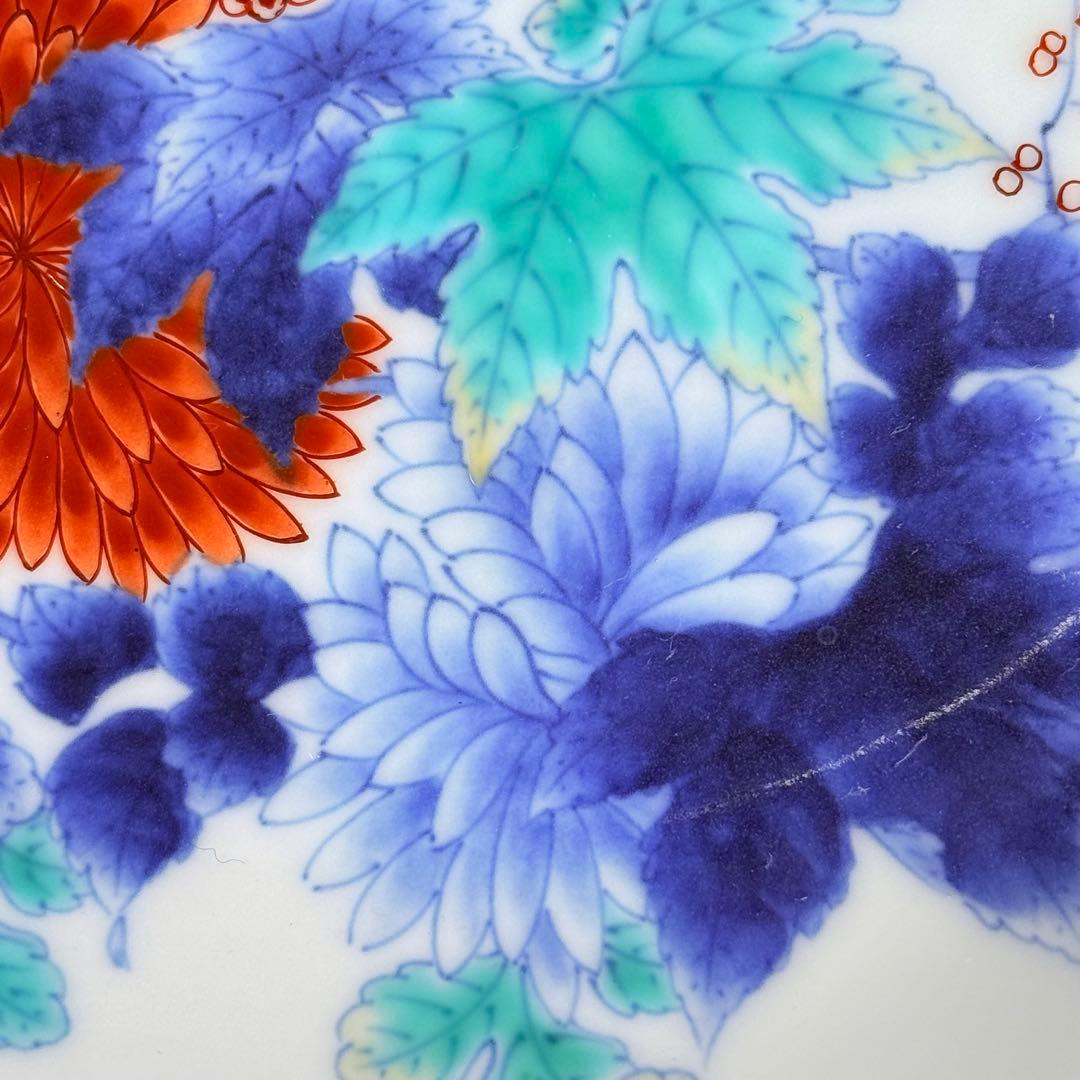 国重要無形文化財　今泉今右衛門　色鍋島文様皿　共箱付き　直径25㎝　桜　牡丹　菊