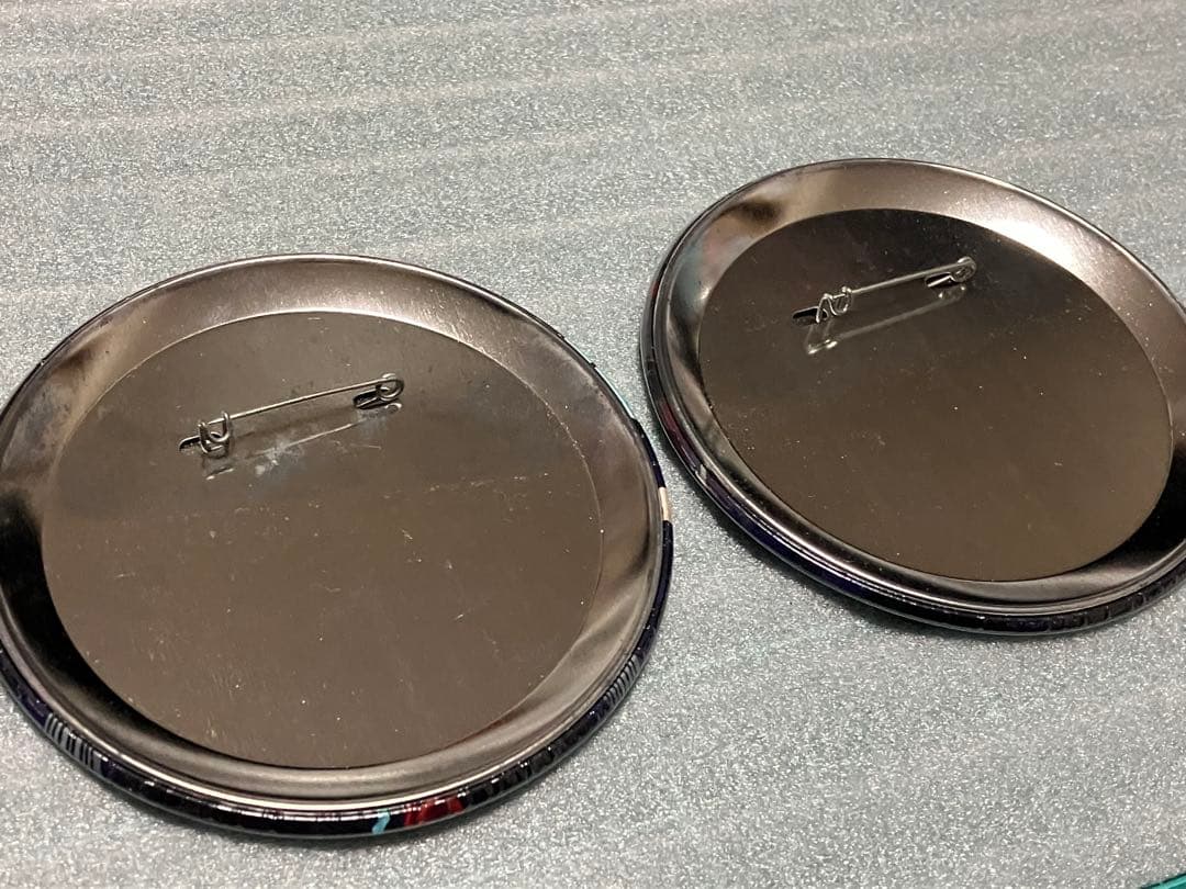 初音ミク × KAMIJO 10cm缶バッジ 2種セット ヴァンパイア・フェス