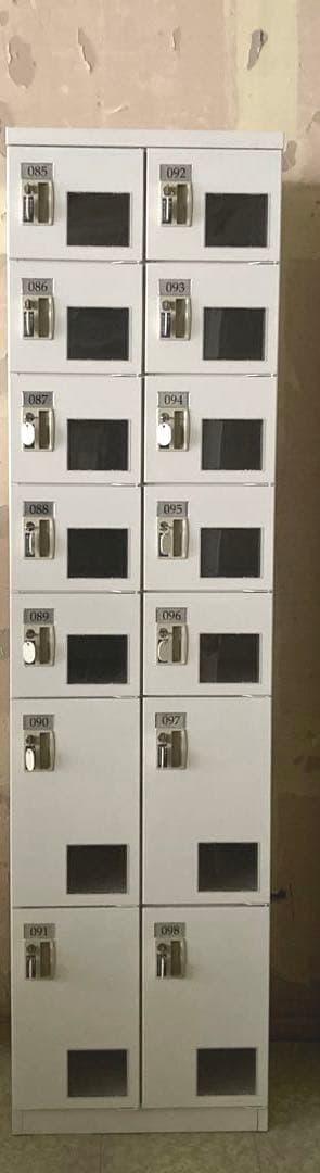 多人数ロッカー　鍵付きロッカー　シューズロッカー　14人用　番号付き