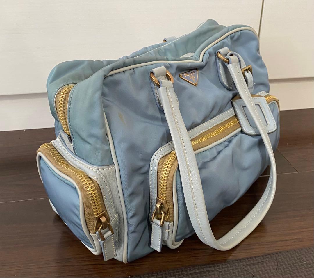 プラダ　ナイロンハンドバッグ