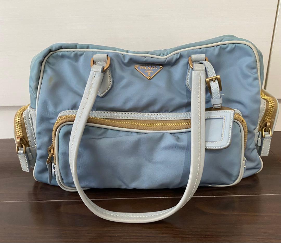 プラダ　ナイロンハンドバッグ