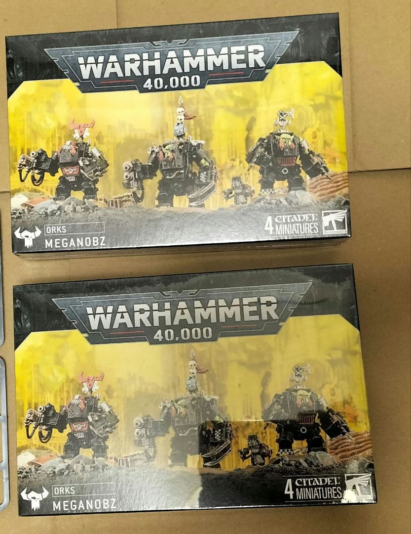 WH40Kオルク　ウォーボス（メガアーマー装備）とコンパト説明書とメガノブ2箱