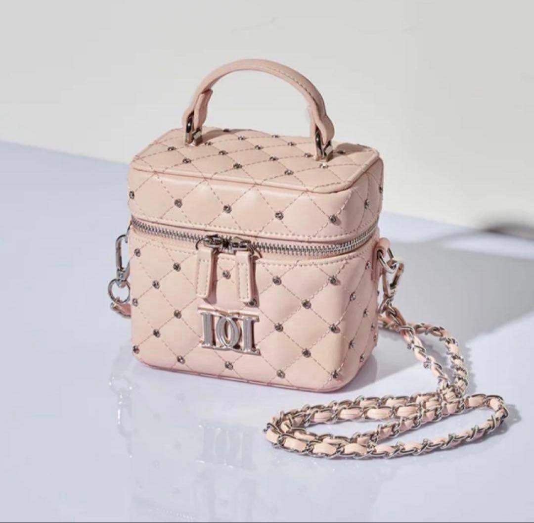 Darich ダーリッチ キルティングビジュースクエアミニバッグ