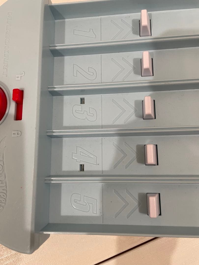 ホットウィール マリオカート レインボーロード