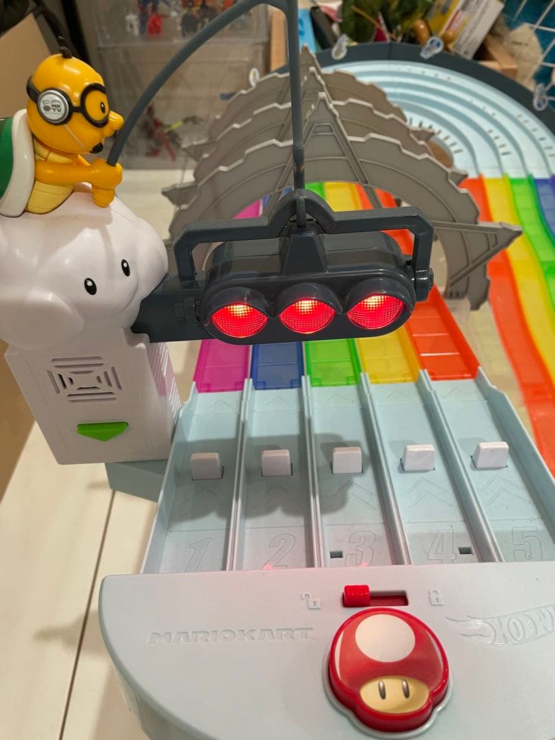 ホットウィール マリオカート レインボーロード