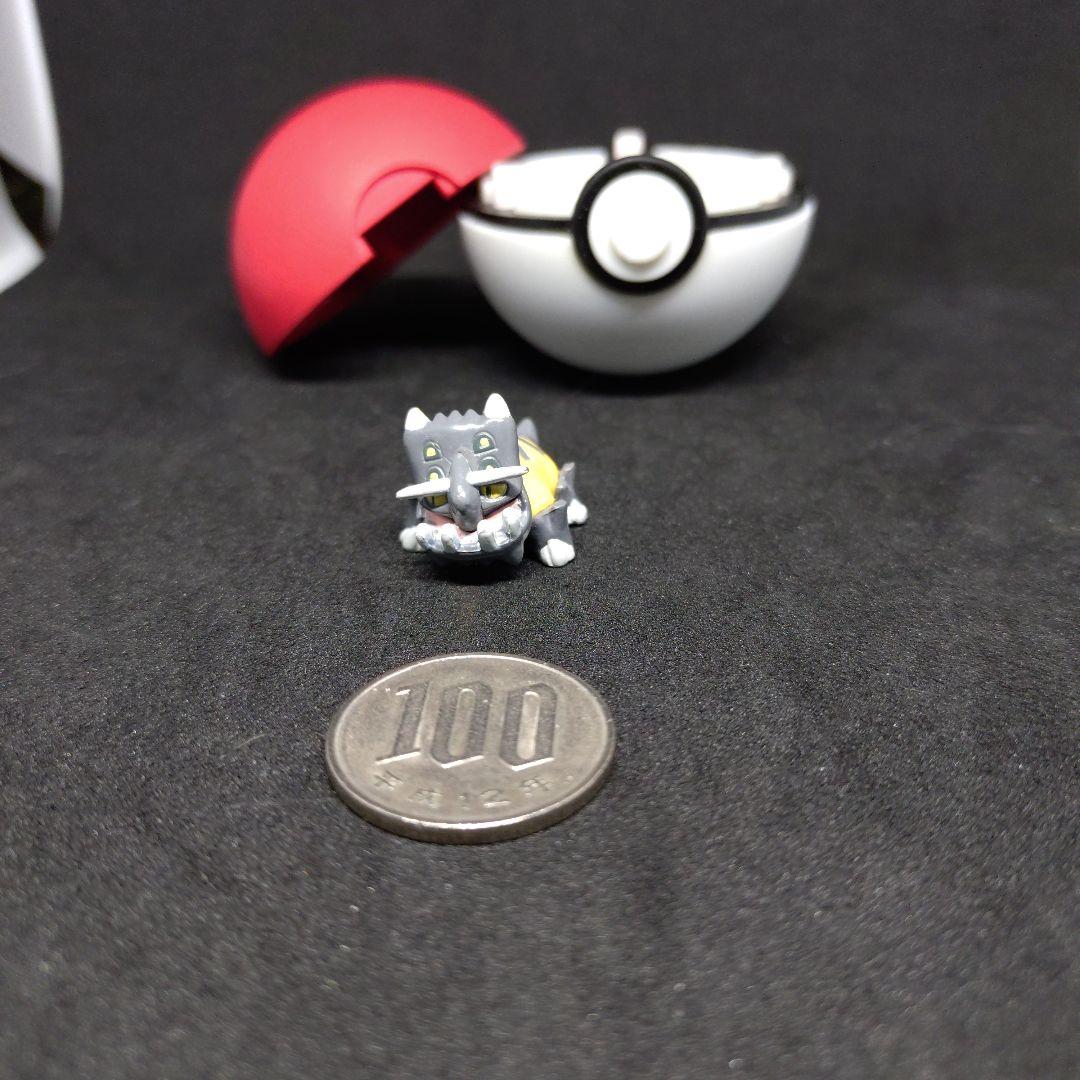 トリデプス　けしポケ　Nintendo　Pokemon　ポケモン　レトロ　匿名