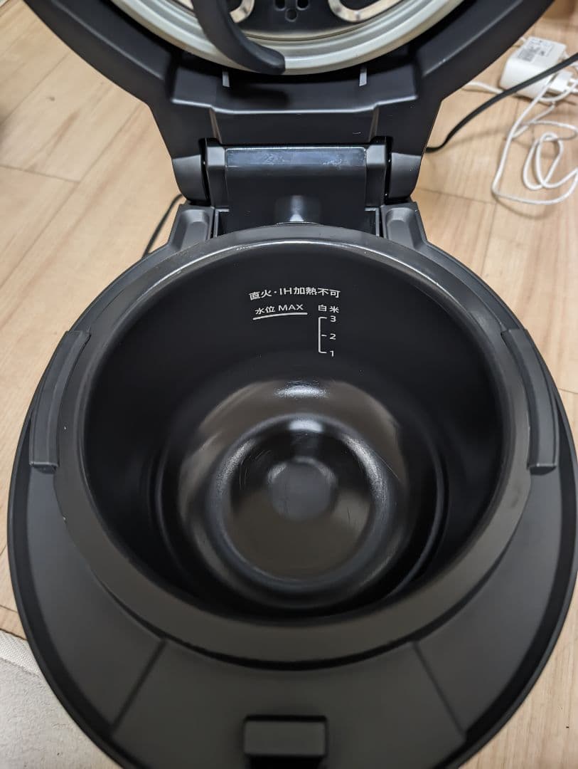 シャープ HEALSIO ホットクック 1.0L ブラック KN-HW10E-B