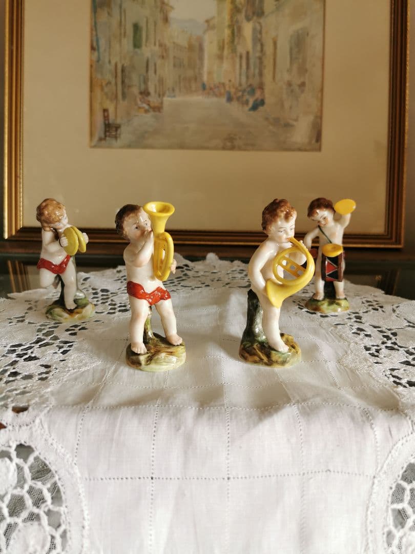 アンティークブルージュ草花紋ボビンレース ラージオーバル梯子刺繍リネンドイリー