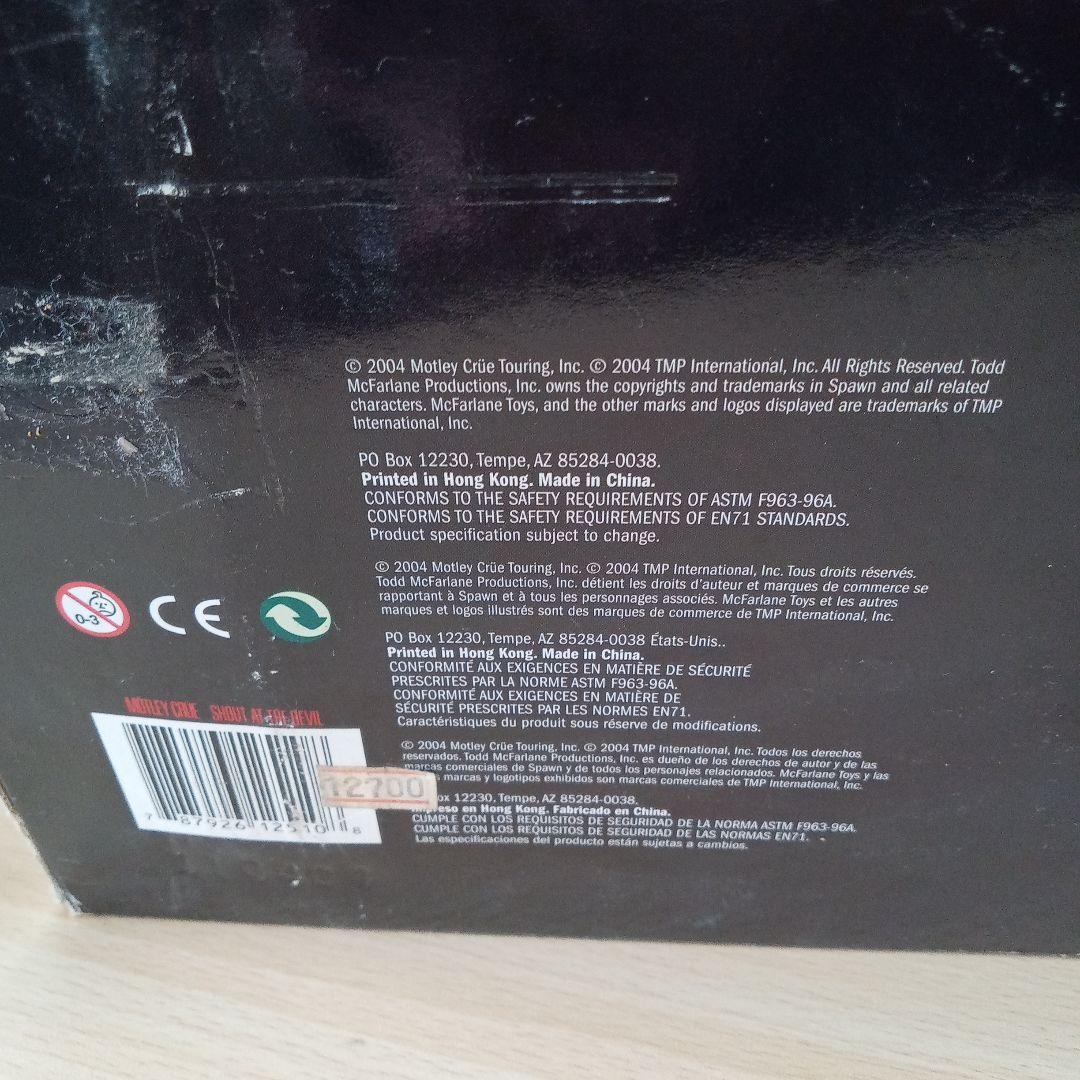 MÖTLEYCRÜESHOUTATTHEDEVILデラックスボックスエディション