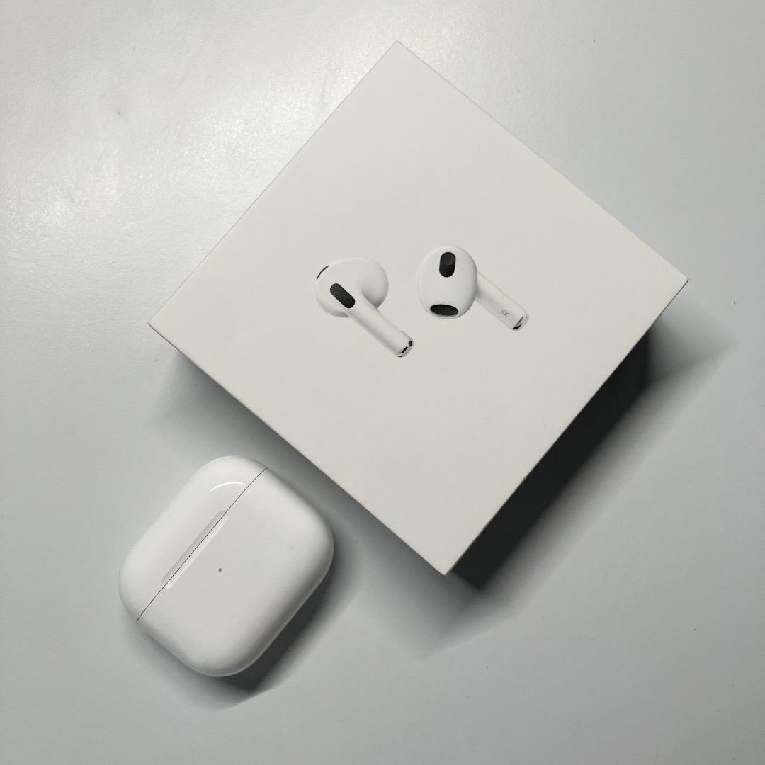 AirPods 3世代 本体 充電ケース 箱付き MME73J/A