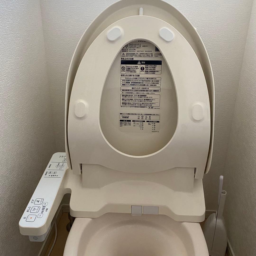 TOTOウォシュレット　TCF2211 #SC1 ②