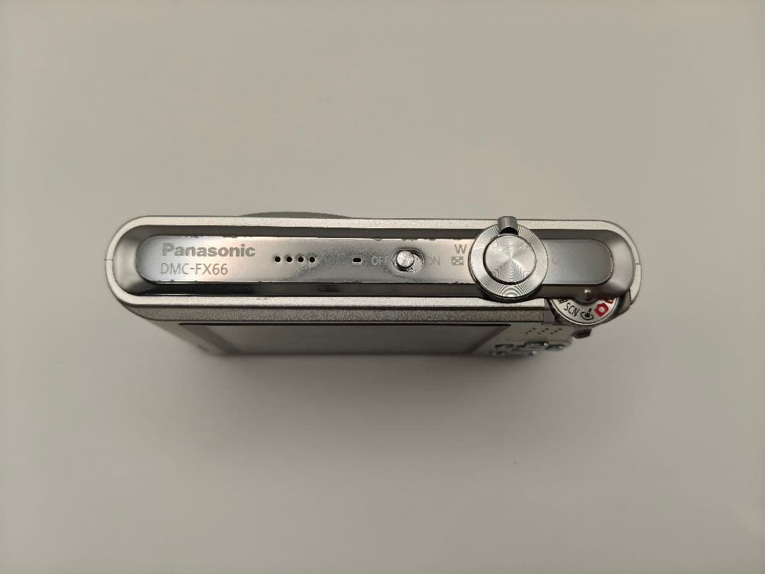 Panasonic LUMIX DMC-FX66 デジタルカメラ【動作確認済】