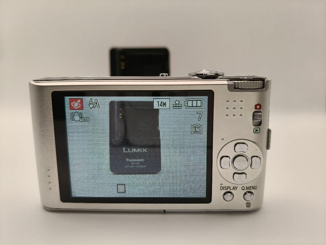 Panasonic LUMIX DMC-FX66 デジタルカメラ【動作確認済】
