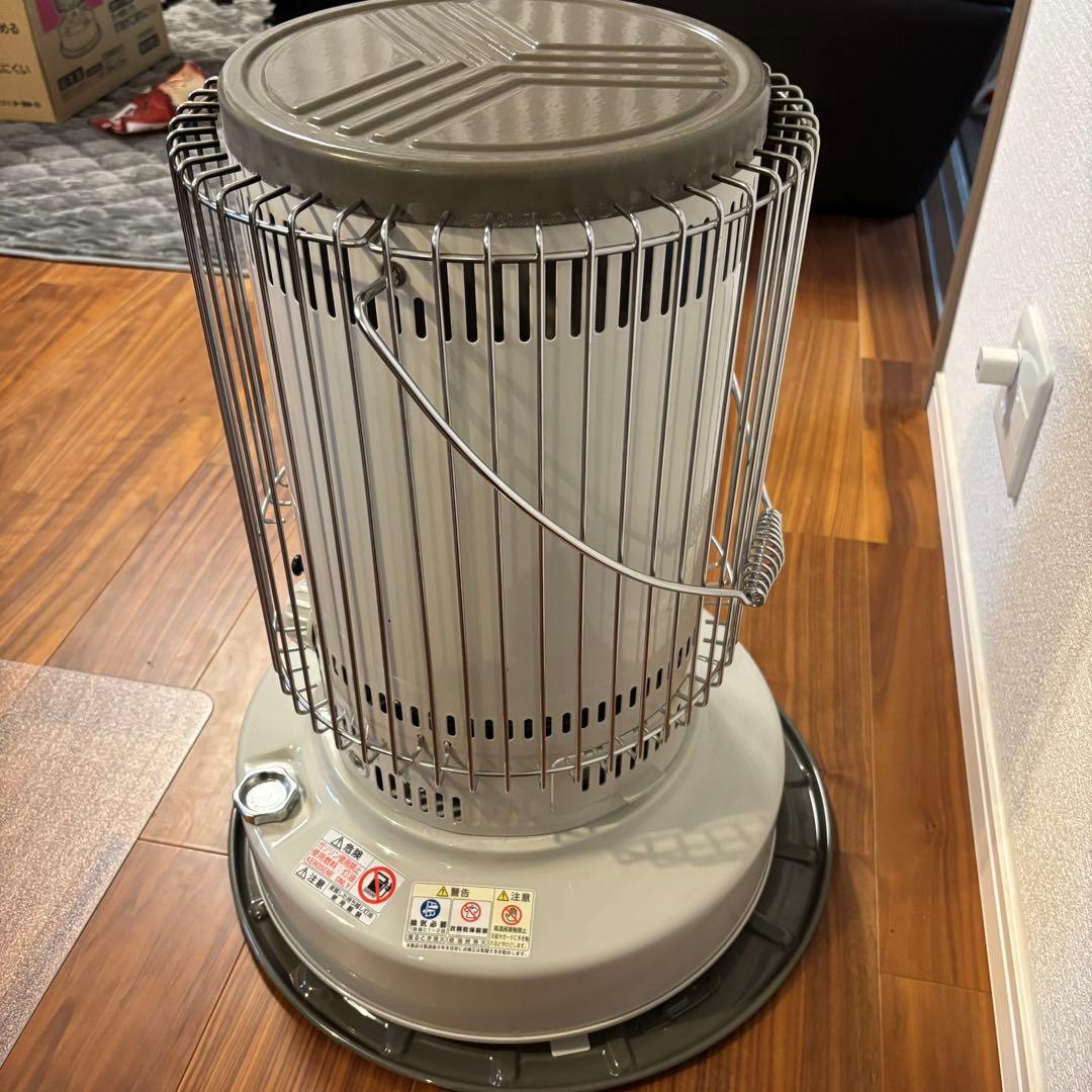 トヨトミ石油ストーブ KS-67H アウトドア　キャンプ