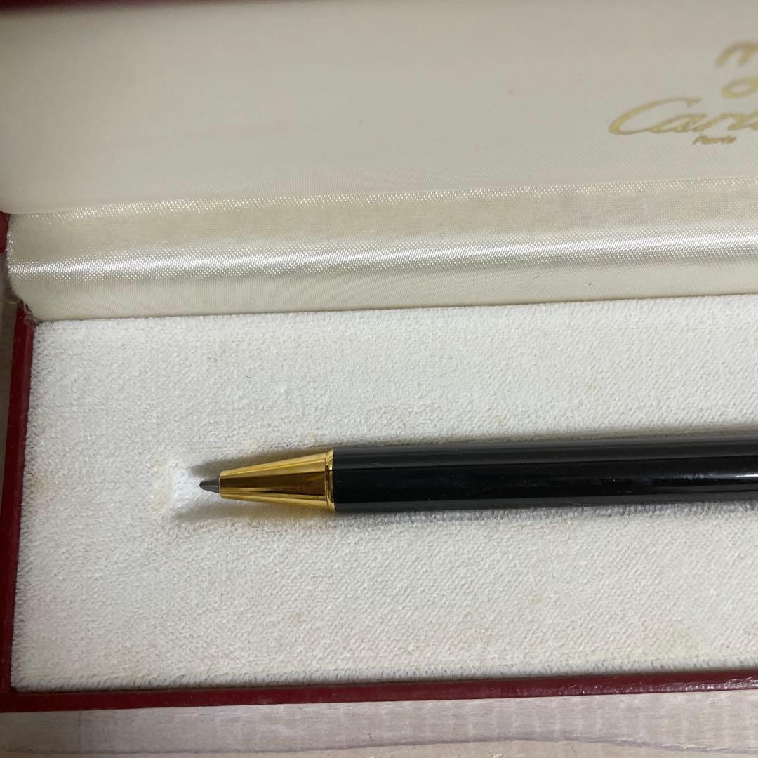 カルティエCartierボールペン黒