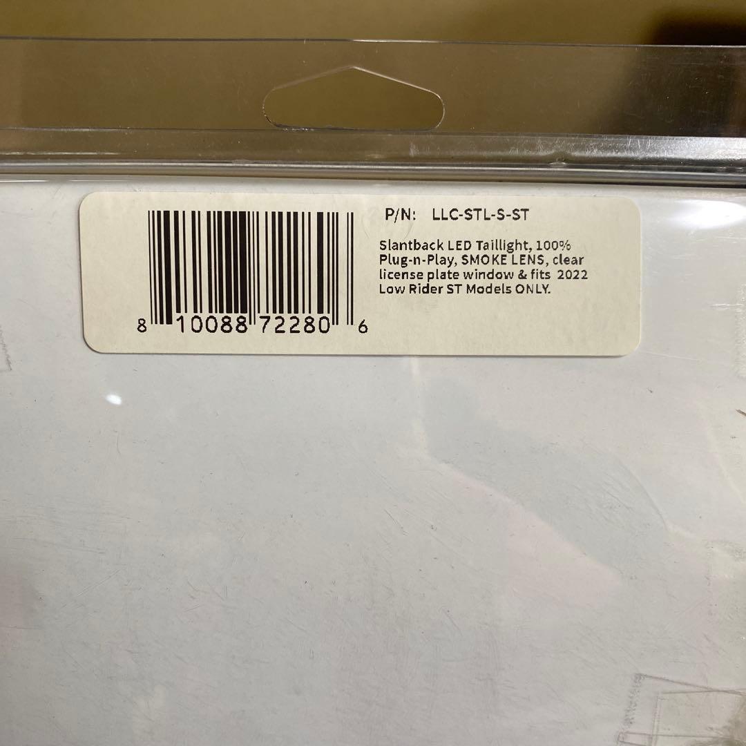 スラントバック 薄型デザイン LEDテールライト スモークレンズ FXLRST