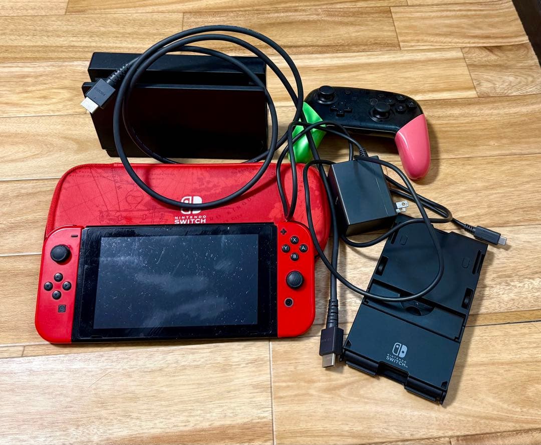 Nintendo Switch 本体+プロコン、他
