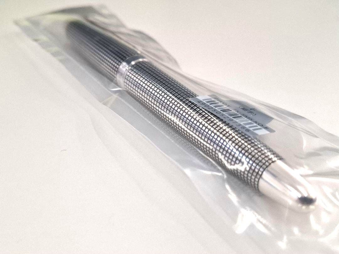 未開封　PILOT　パイロット　万年筆　18K細字　F　シルバーン　格子　925