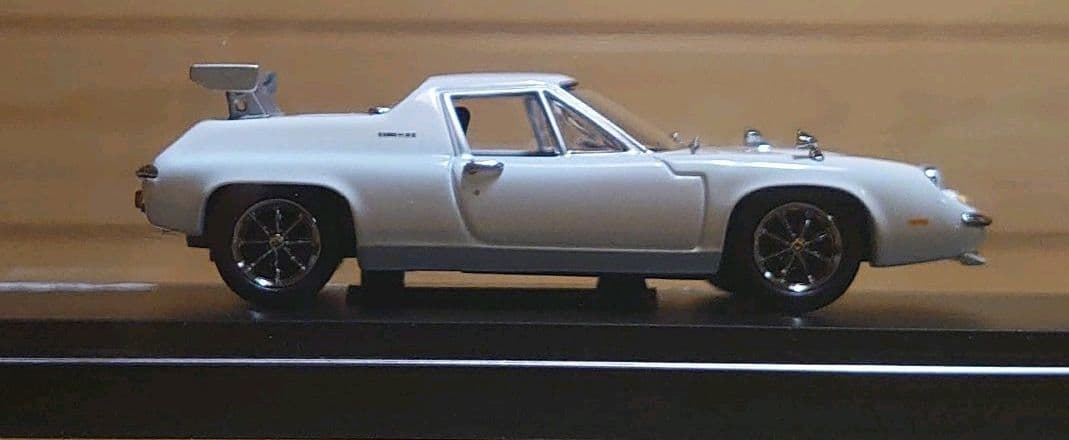 京商1/43 サーキットの狼ロータス ヨーロッパSP スペシャル（白）ミニカー